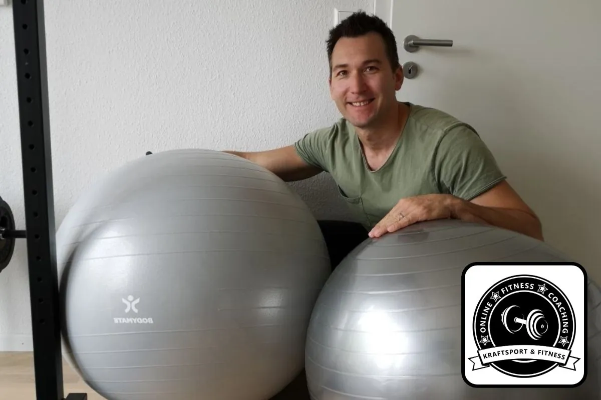 Das bin ich mit dem Bodymate Gymnastikball